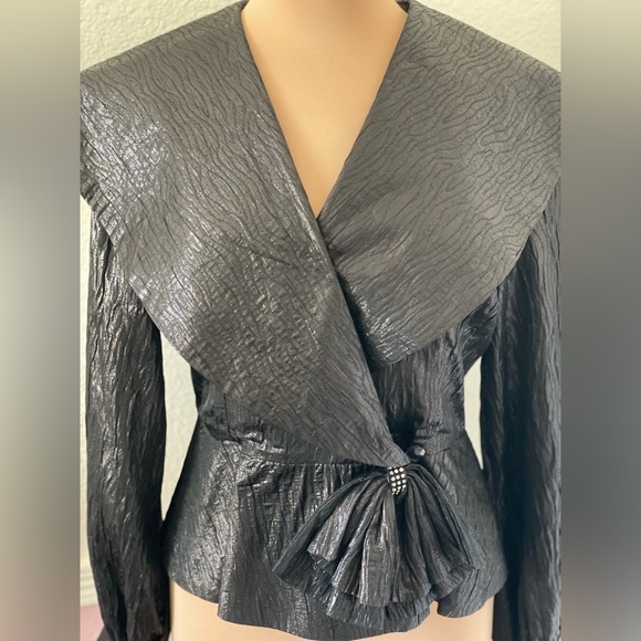 Vintage Blouse size M - Picture 3 of 17